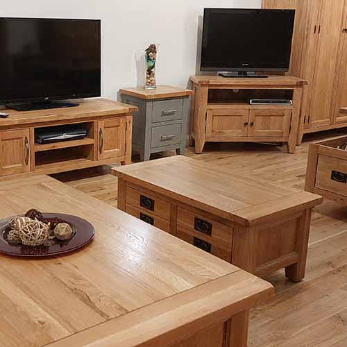 Solid oak ex display and sale items