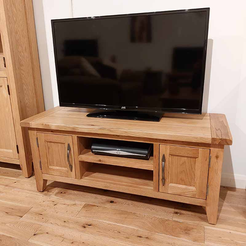 solid oak tv unit - sale - V2D1STVU